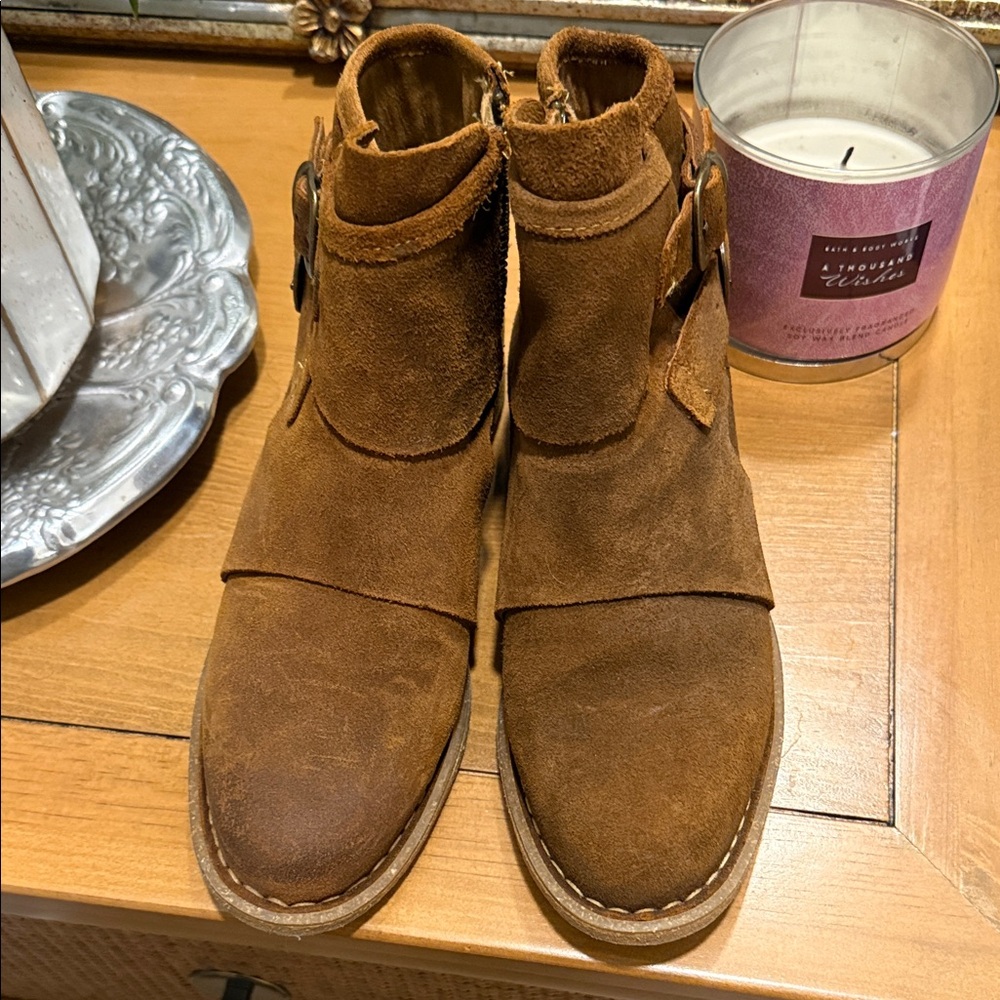 Born Women’s Brown Suede Ankle Boots for the office.
